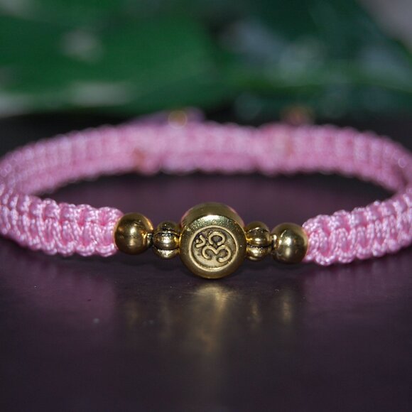 Om Bracelet,Good Luck Bracelet,Adjustable Drawstring,Ohm,Man,Woman,Yoga,Pray - Picture 1 of 2